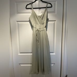 H&M Pleated Calf-Length Midi Dress, Sage Green, Size Medium, NWT